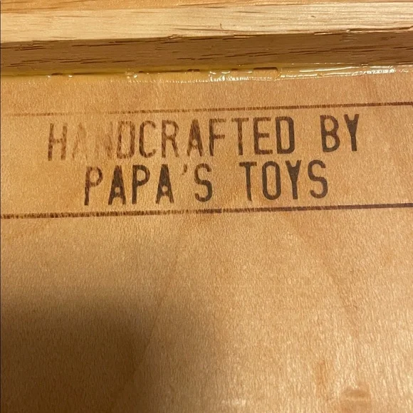 Handcrafted by Papa’s Toys Wooden Cork Display Trivet Reclaimed Cork Pad Frame - Picture 8 of 10